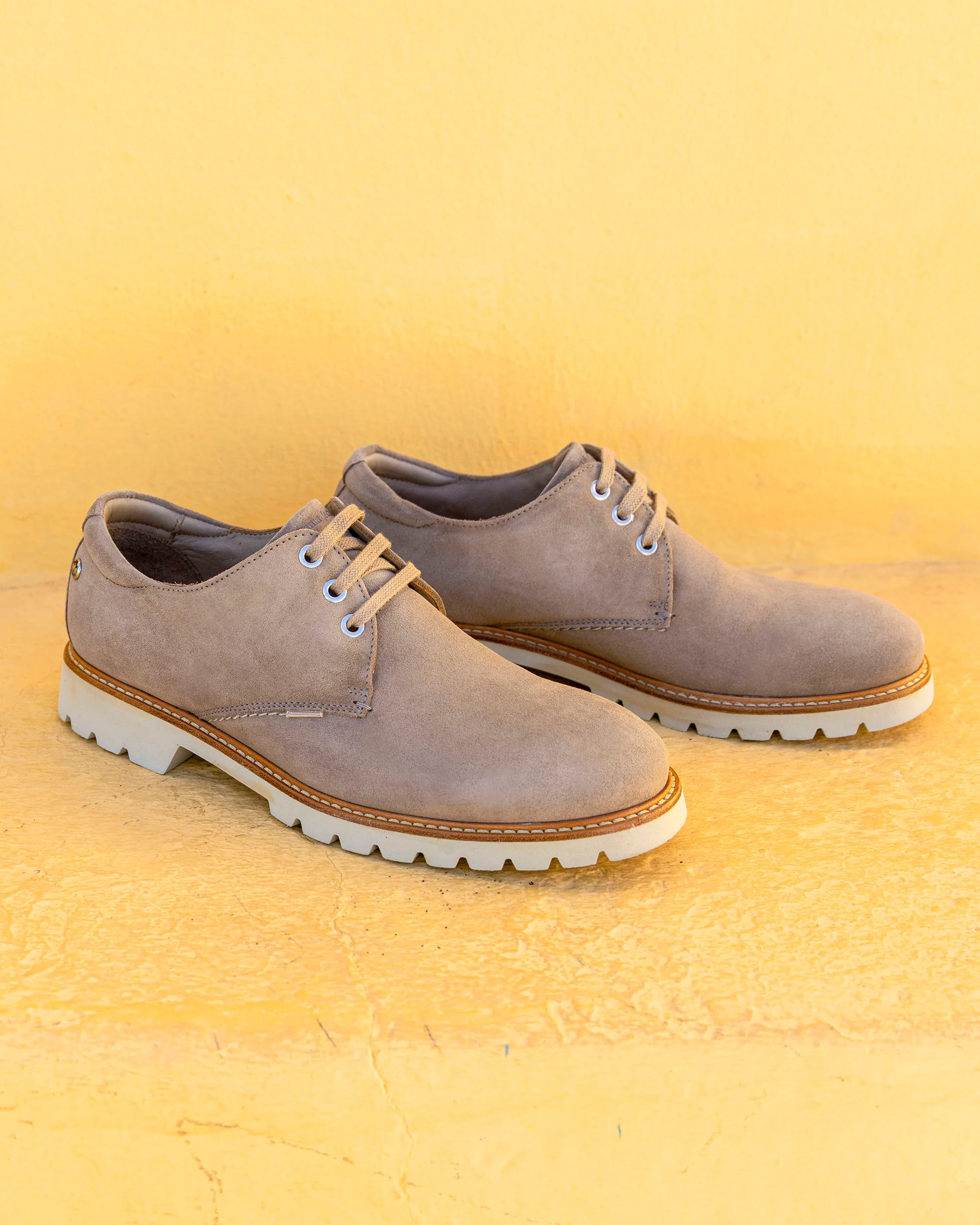 Gadner C16 Velour Taupe - Image 5