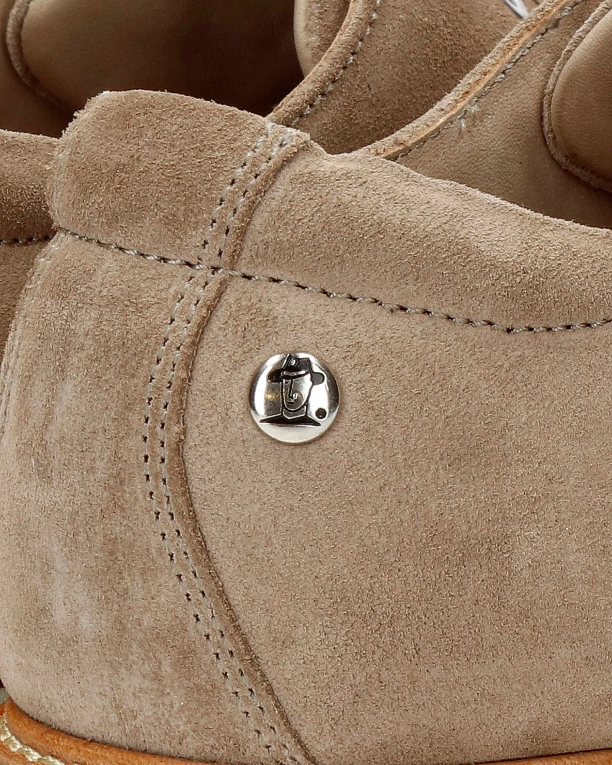 Gadner C16 Velour Taupe - Image 9