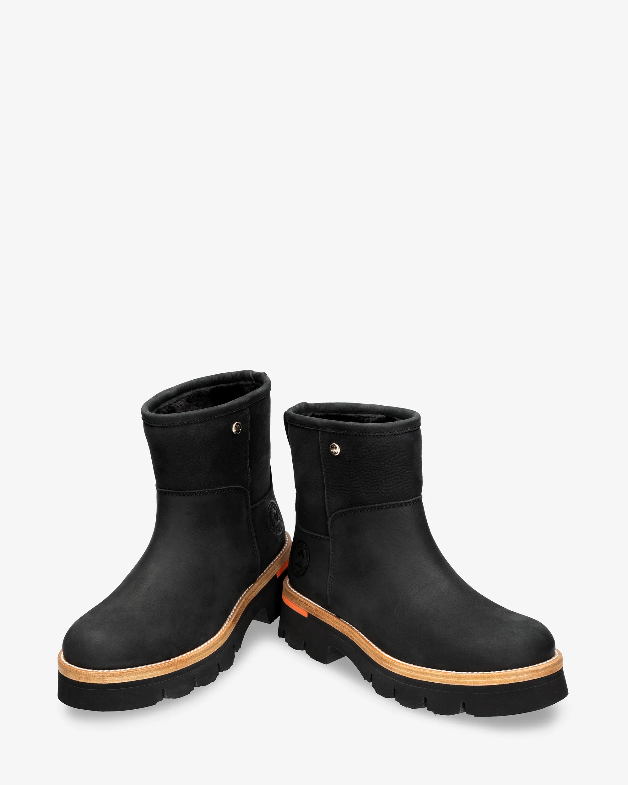 Laia B3 Nobuck Negro - Image 3