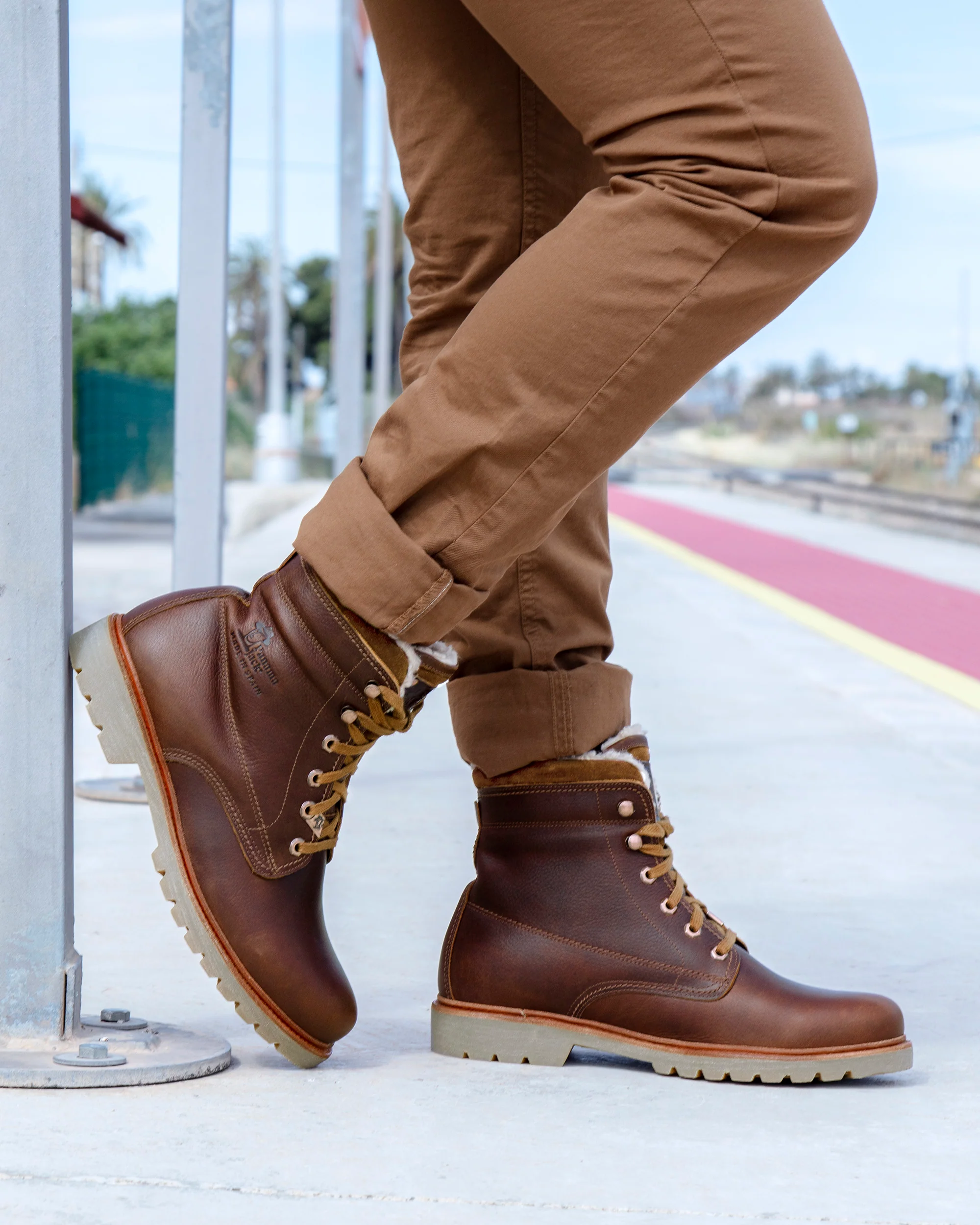P03 Aviator C22 Napa  Grass  Cuero - Image 8
