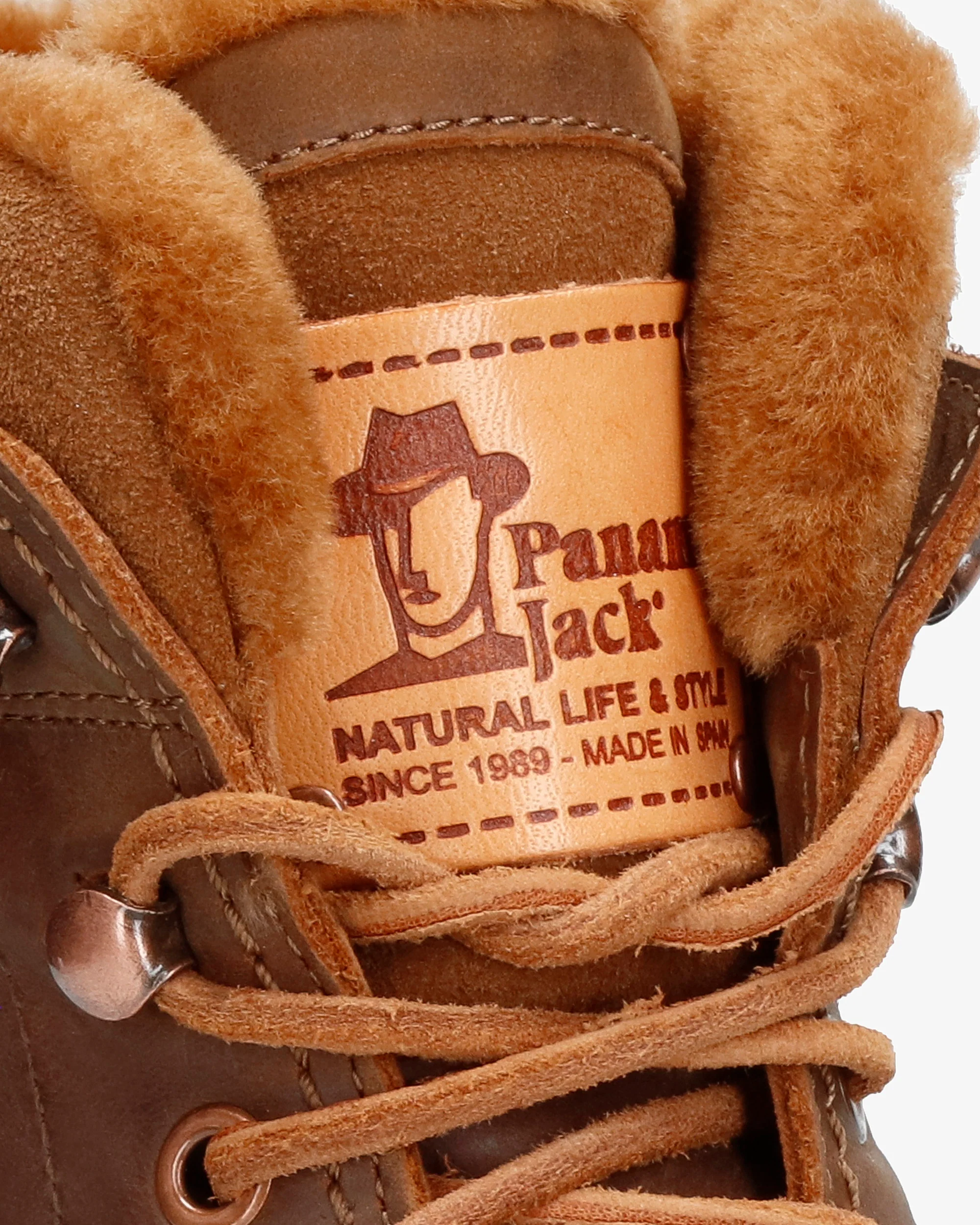 P03 Aviator Igloo C20 Napa Grass Cuero - Image 8